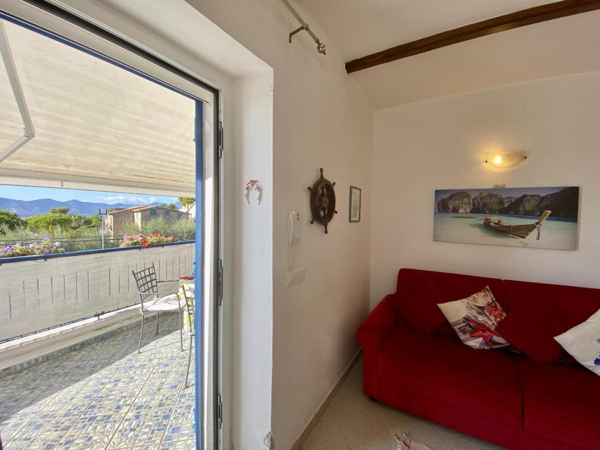 Holidaycasa Mike - Con Terrazzo Vista Mare Sperlonga Exterior photo